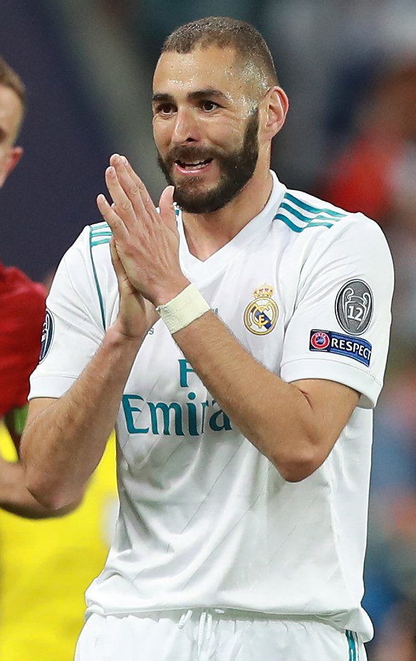 Photo of Benzema included in text