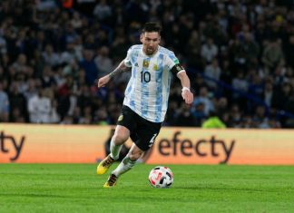 An image of Lionel Messi playing football for Argentina