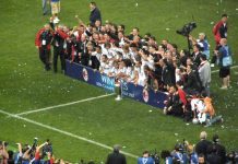 AC Milan lifting the Champions League in 2007