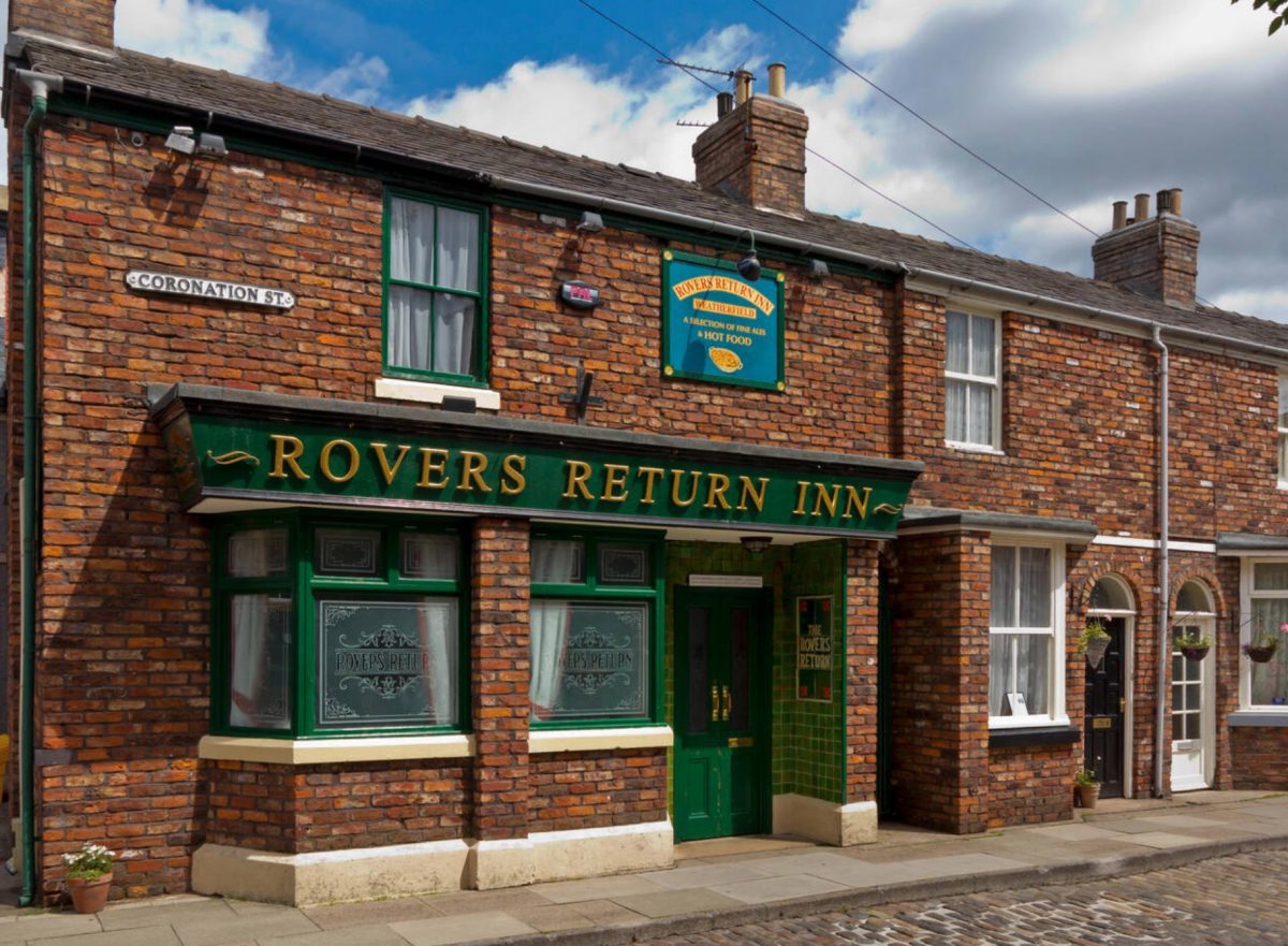 Picture of the pub from Coronation Street.