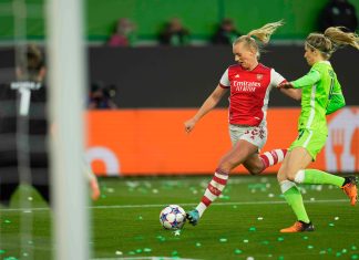 Arsenal striker Stina Blackstenius takes a shot on goal.