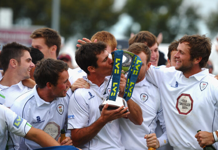 Wayne Madsen celebrates with County Championship Division 2 trophy. Image: Derbyshire Couty Cricket Club