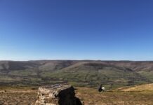 Mountains, the ever-growing danger, are they still safe to summit? the top of Mam Tor overlooking the area of the peak District