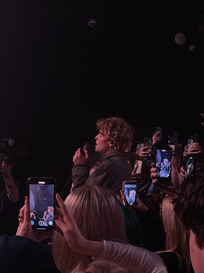 Finn Keogh singing on the barrier last night in the Electric Ballroom